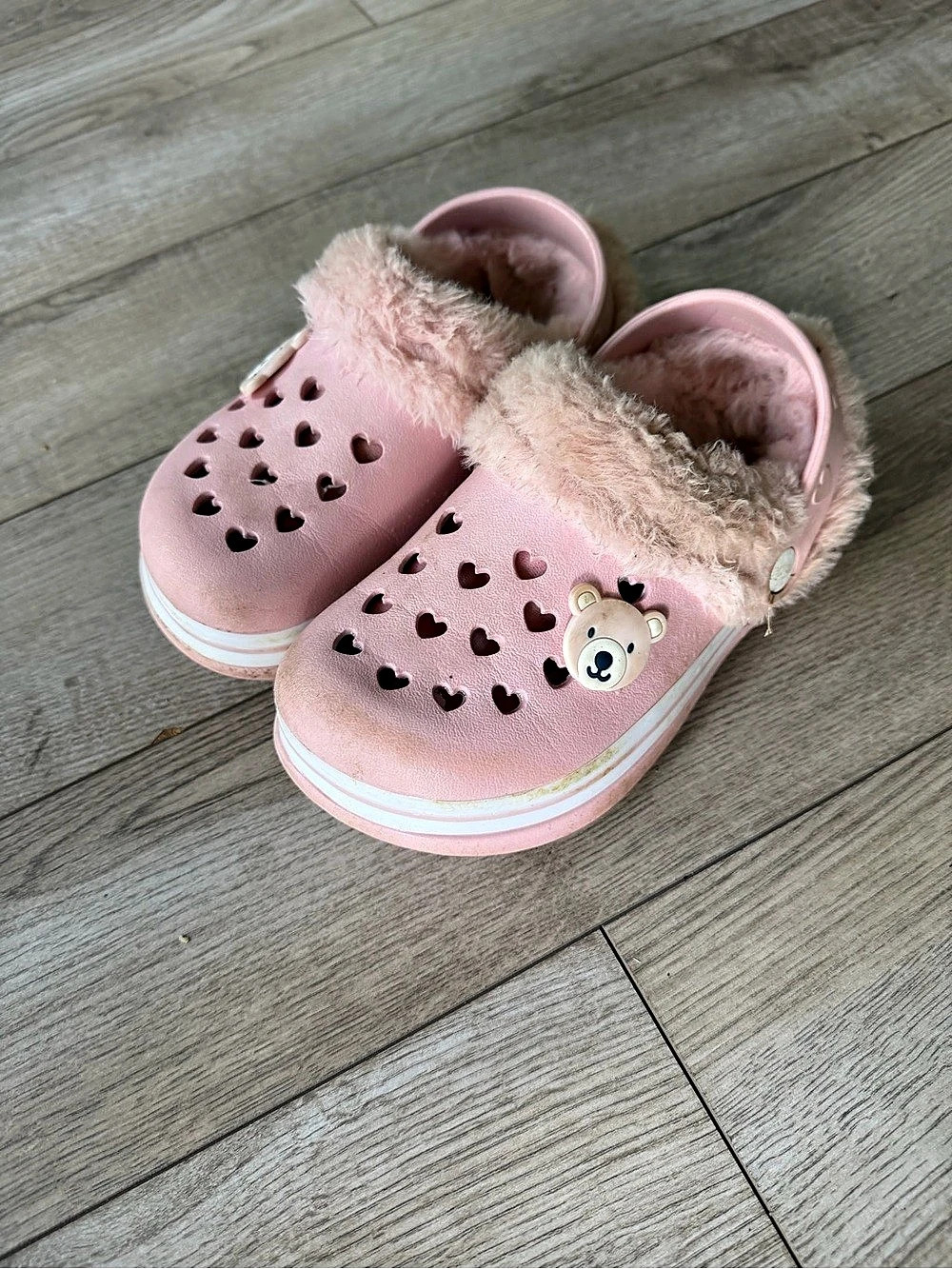 Pink Fuzzy Heart Clog Slippers